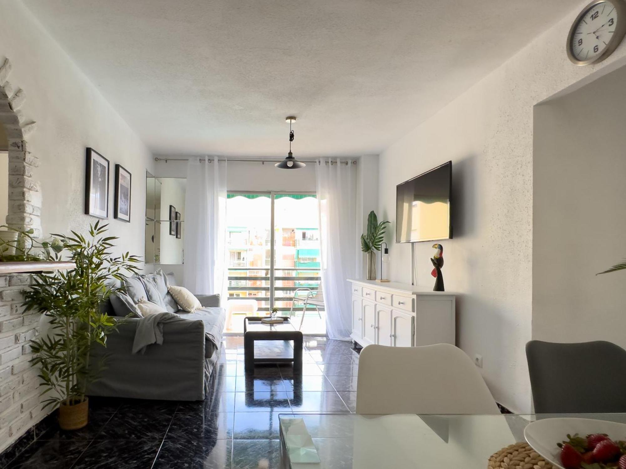 Amazing 3-Bedroom Apartment. Pool And Sea View! Los Cristianos  Exterior photo